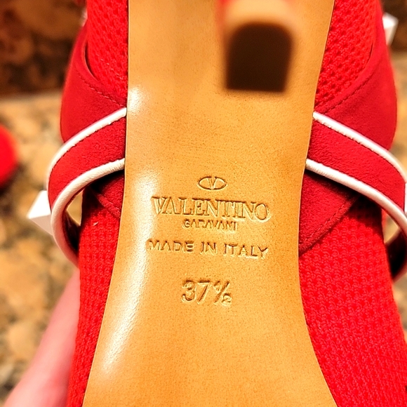 Rockstud Valentino Garavani Ankle red boots. Size EU. 37.5. Also fits 7. US. - Picture 9 of 10